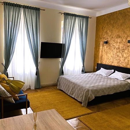 Apartamento Boem 2 Sibiu Old Town Exterior foto